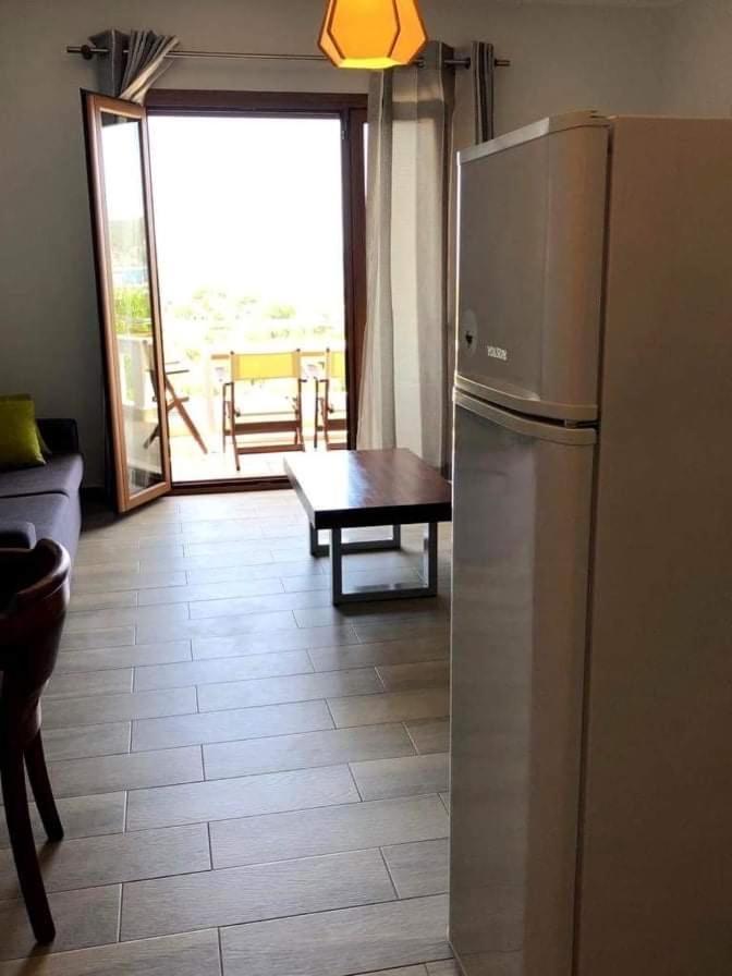 Spyridoula'S Guest House Himare Eksteriør bilde