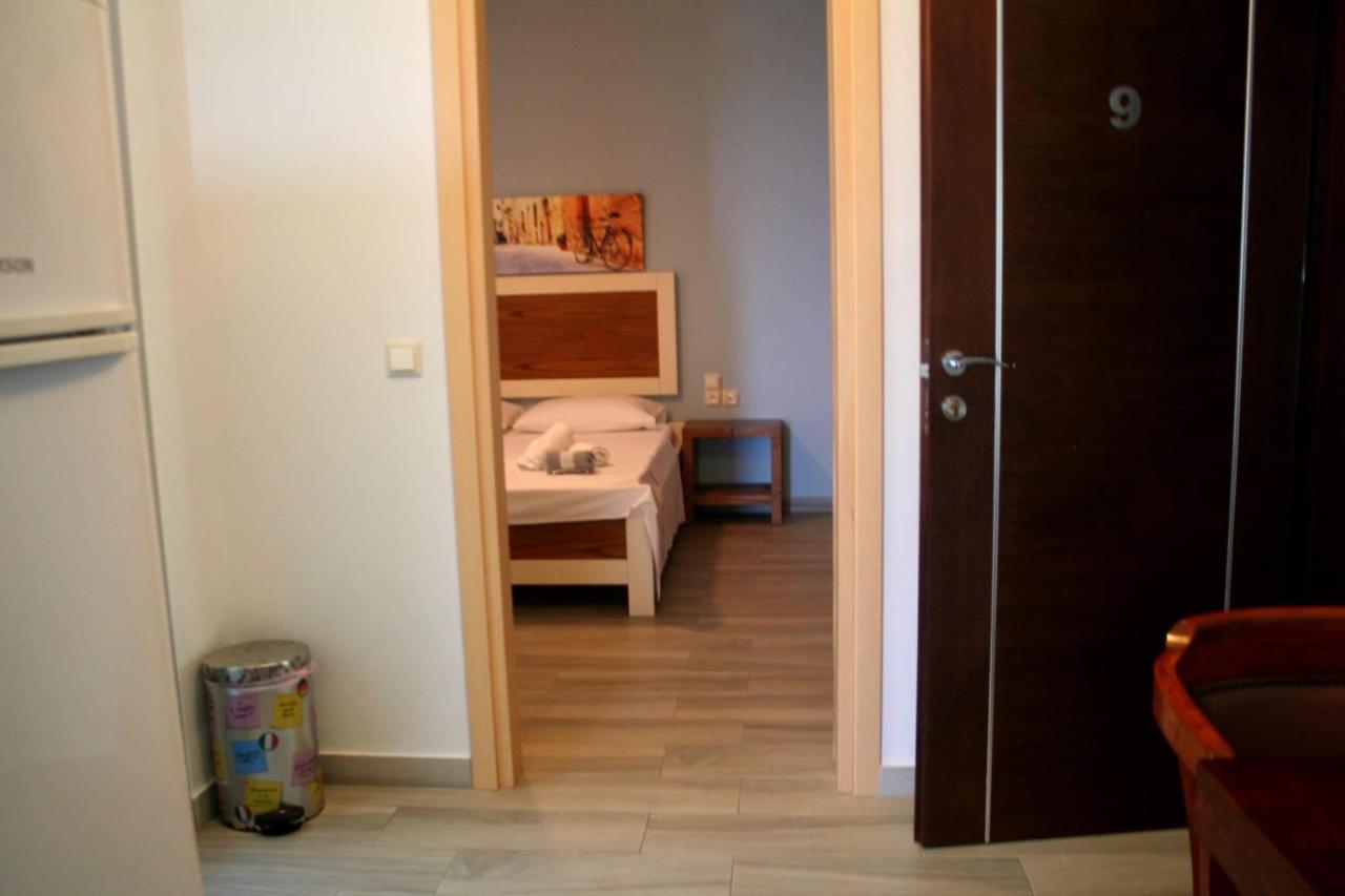 Spyridoula'S Guest House Himare Eksteriør bilde