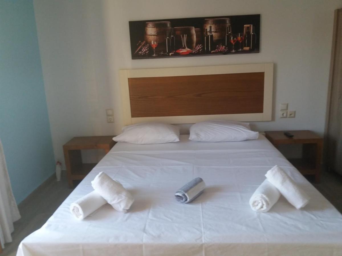Spyridoula'S Guest House Himare Eksteriør bilde